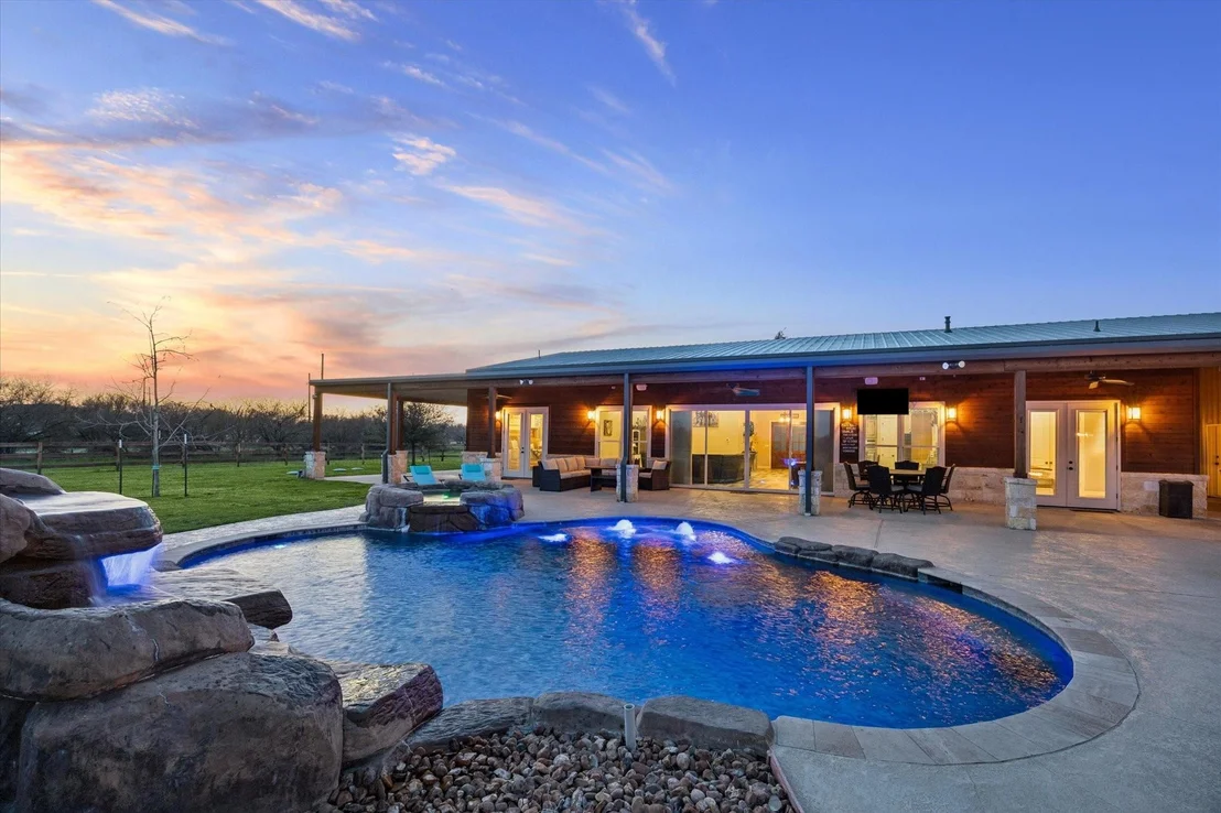 Photo of 2224 Maler Road