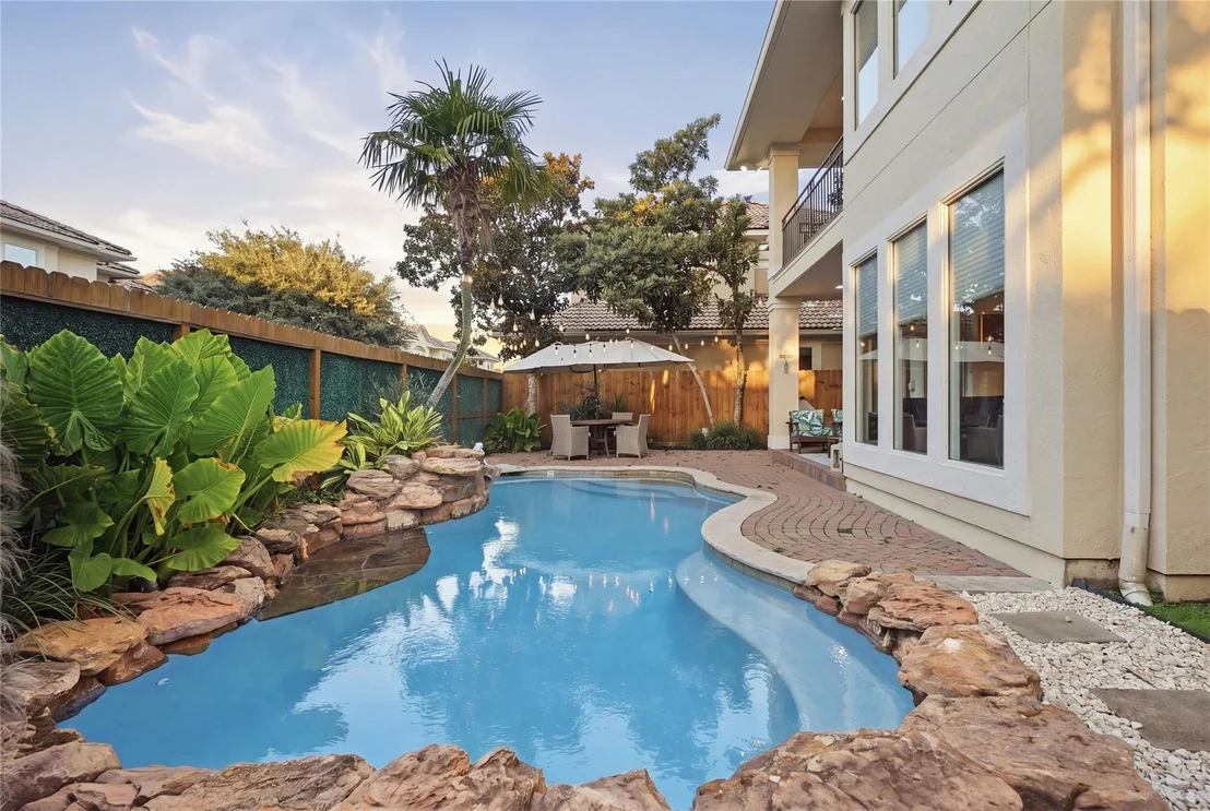 Photo of 320 Harborside Circle