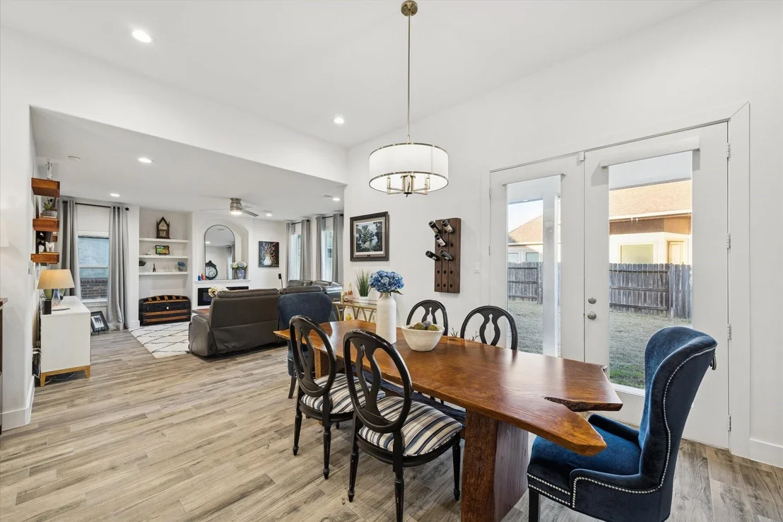 Photo of 203 Hampton Glen Road