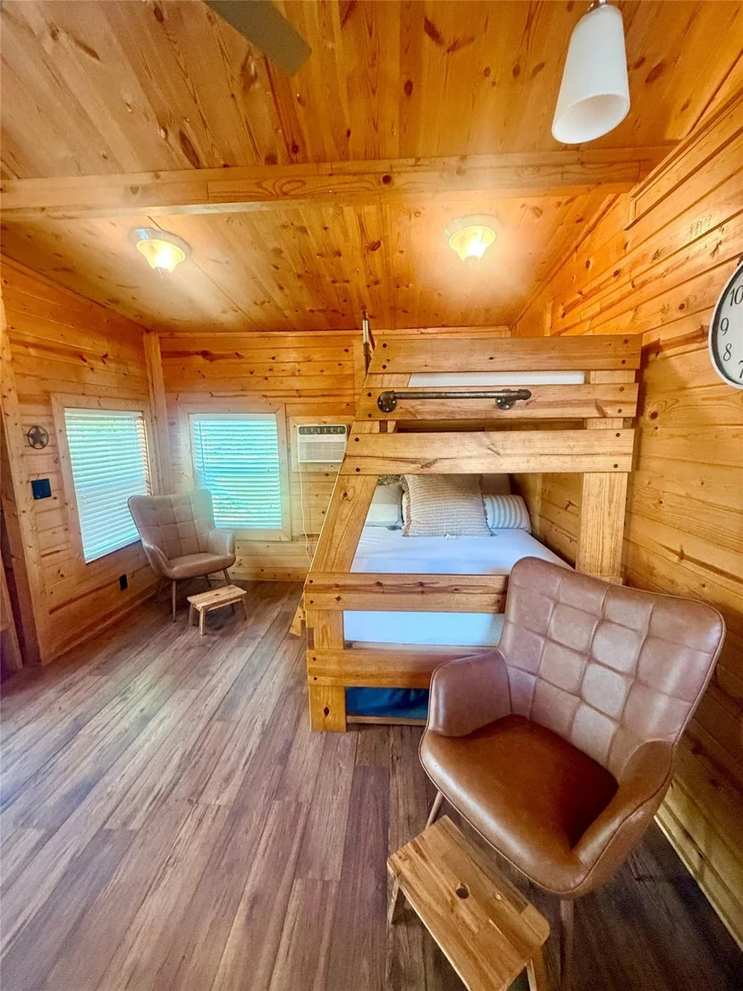 Photo of 5425 County Road 961