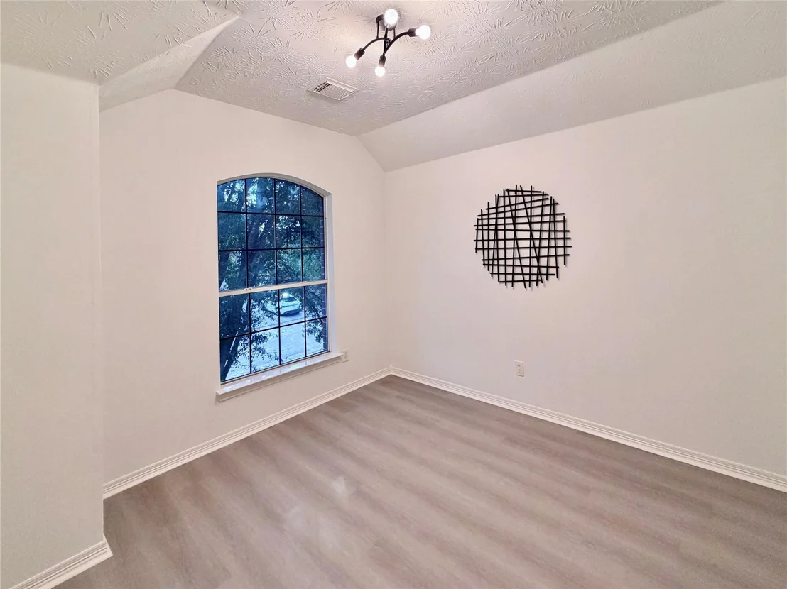 Photo of 3107 Red Rover Court