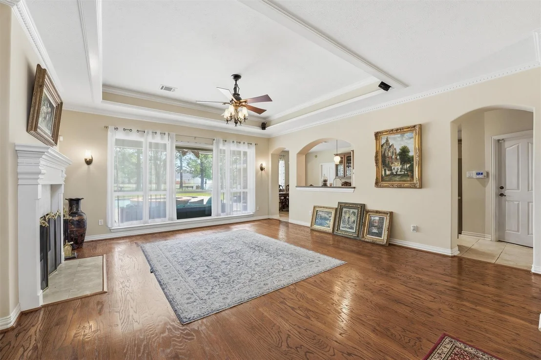 Photo of 16018 Lower Lake Drive