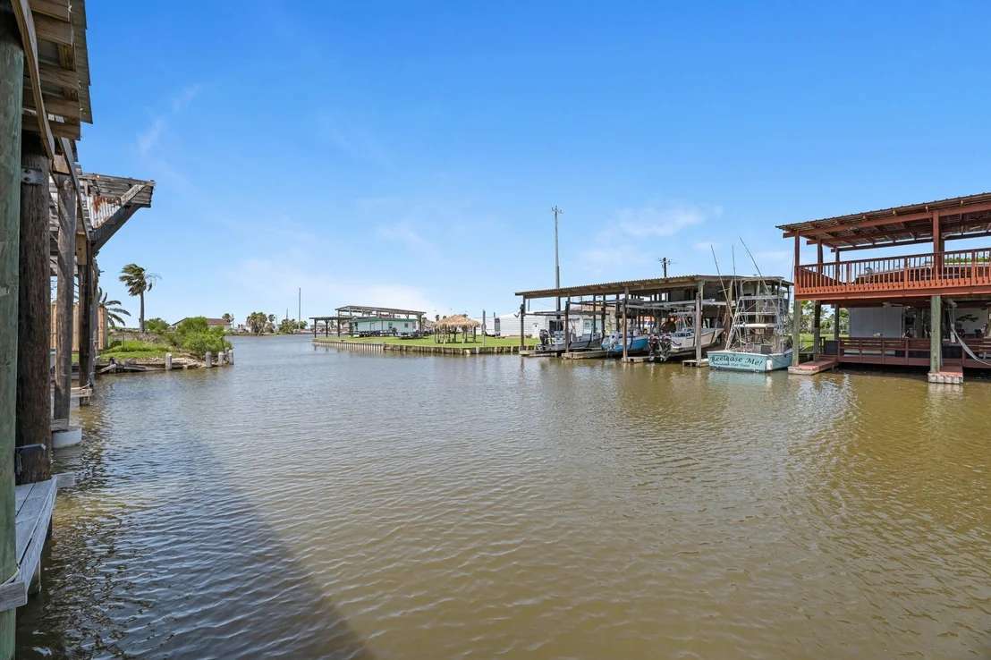 Photo of 518 Marine Way