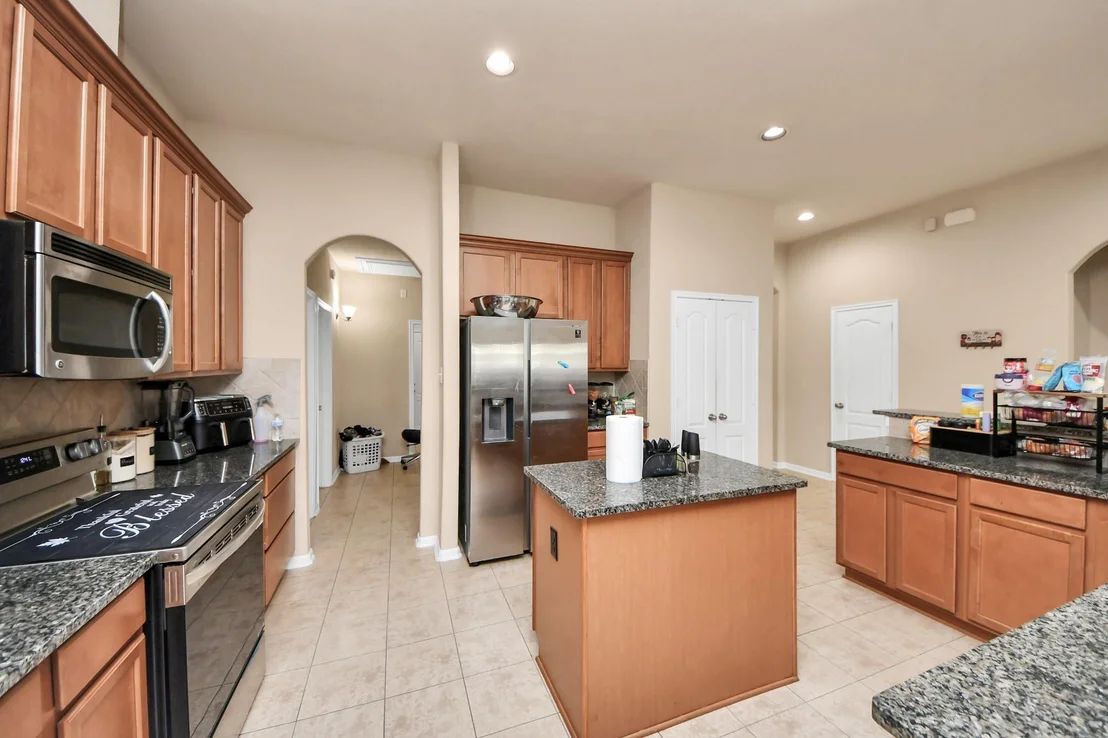 Photo of 9307 Russeff Field Lane