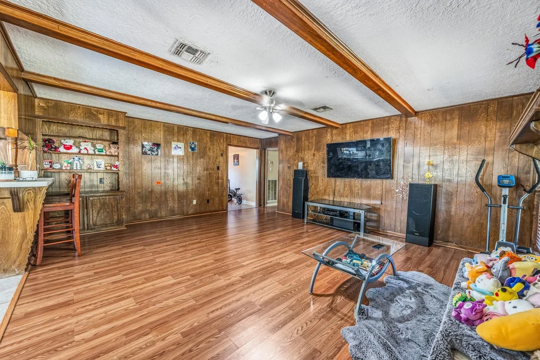 Photo of 12715 Oakfield Drive