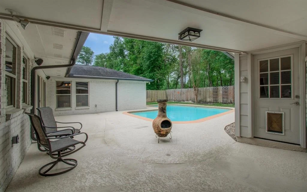 Photo of 16615 Sir William Drive