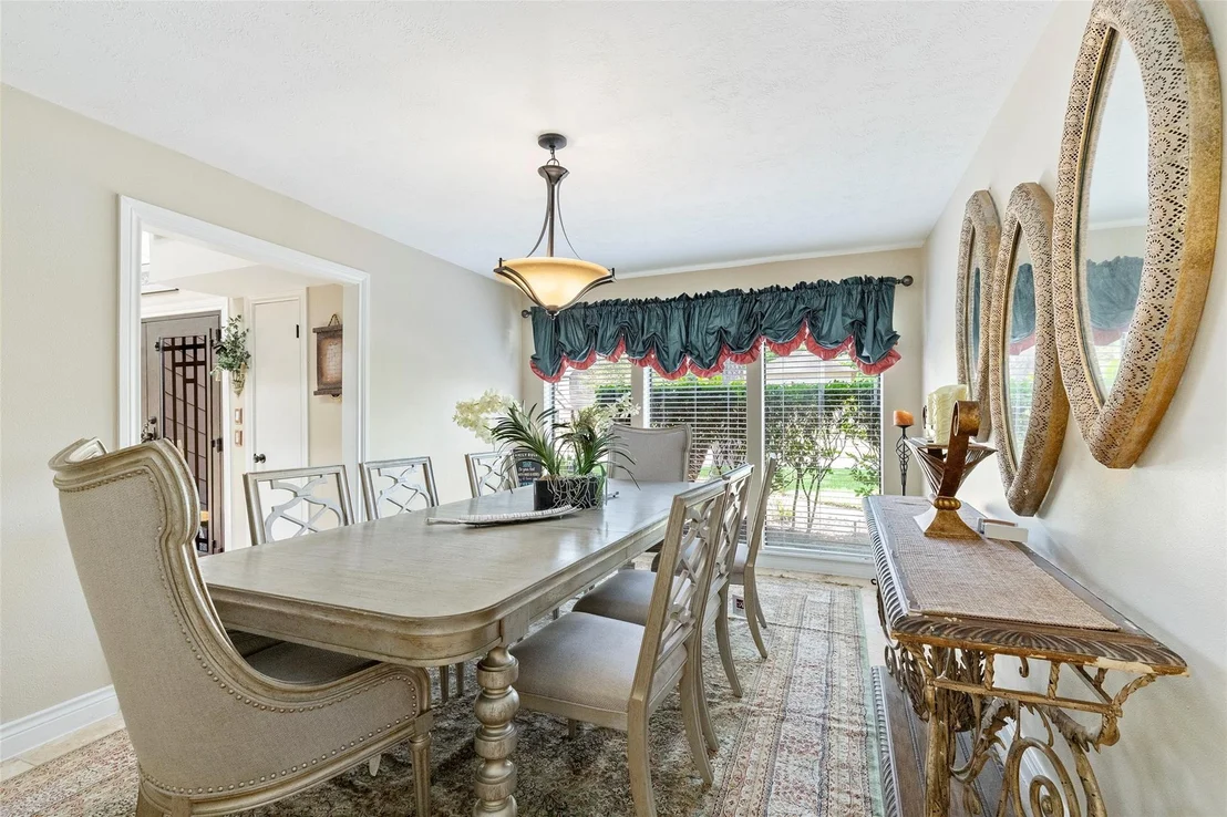 Photo of 15703 Winding Moss Drive