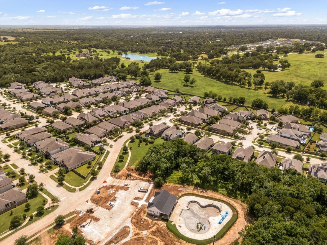 Photo of 30715 Parkside Passage Drive