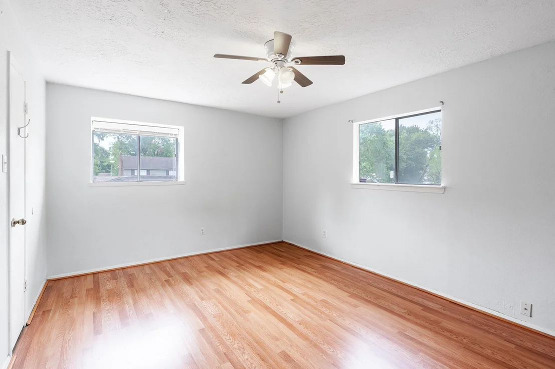 Photo of 4423 Mossygate Drive