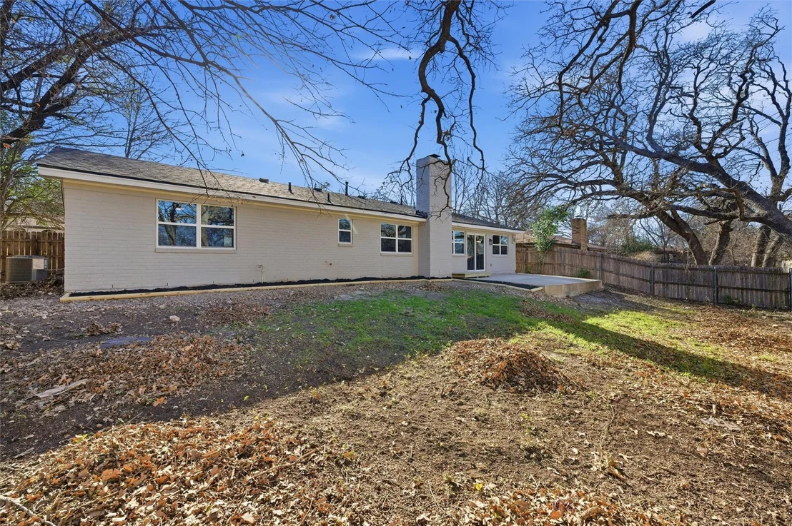 Photo of 423 Jeffery Lane
