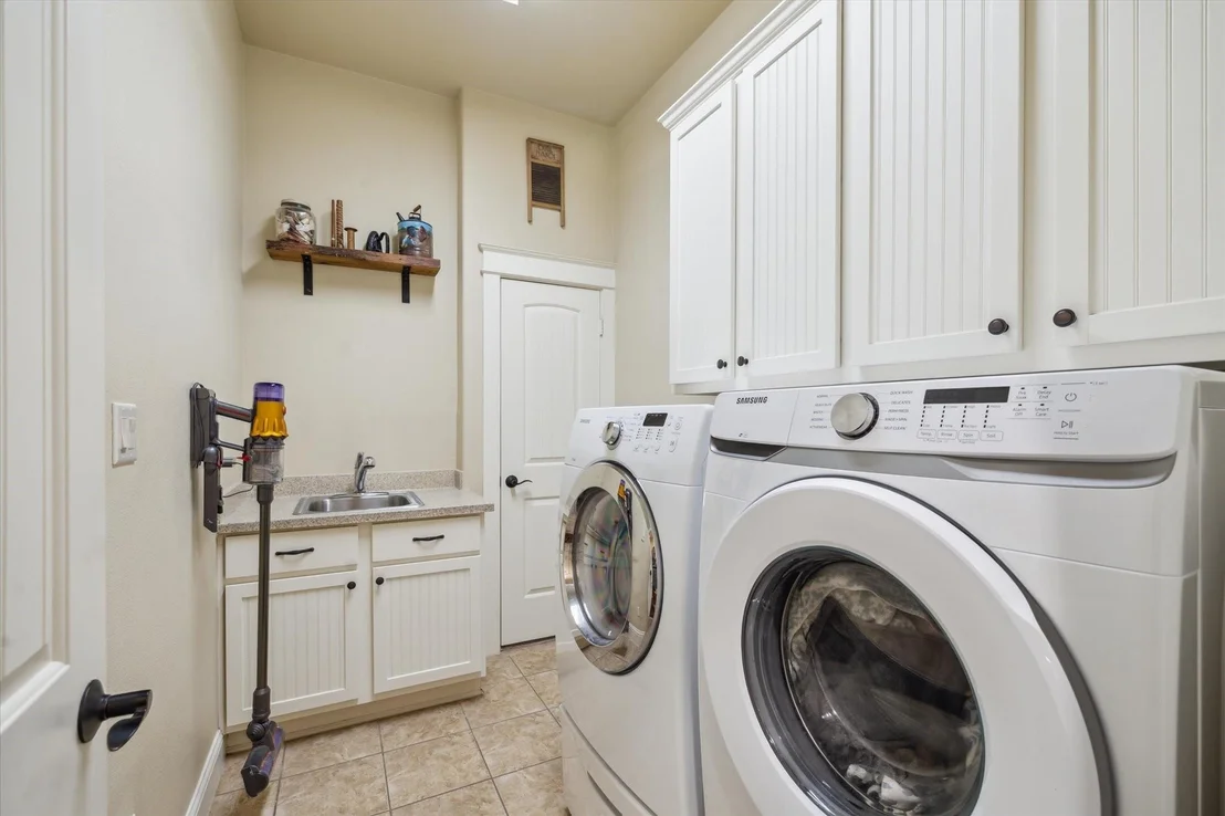 Photo of 141 Cherry Oak Lane