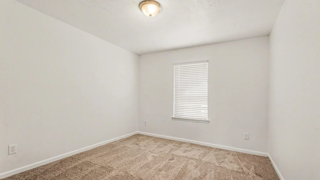 Photo of 15834 Colonial Bridge Lane