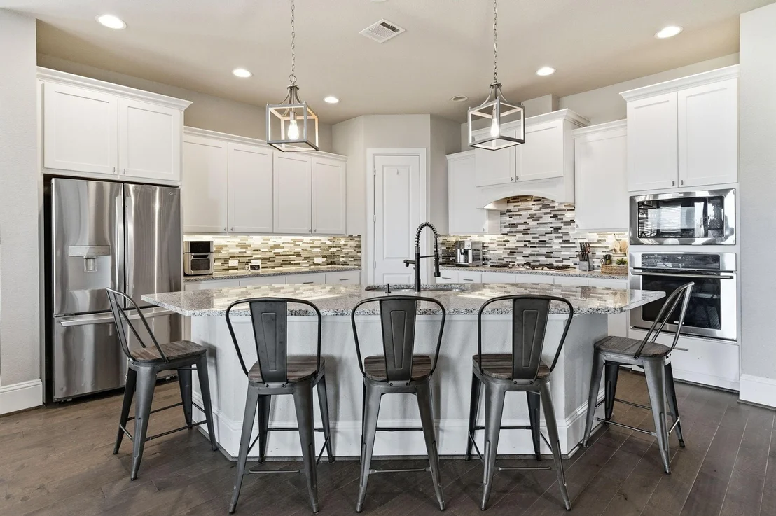Photo of 40664 Damuth Drive