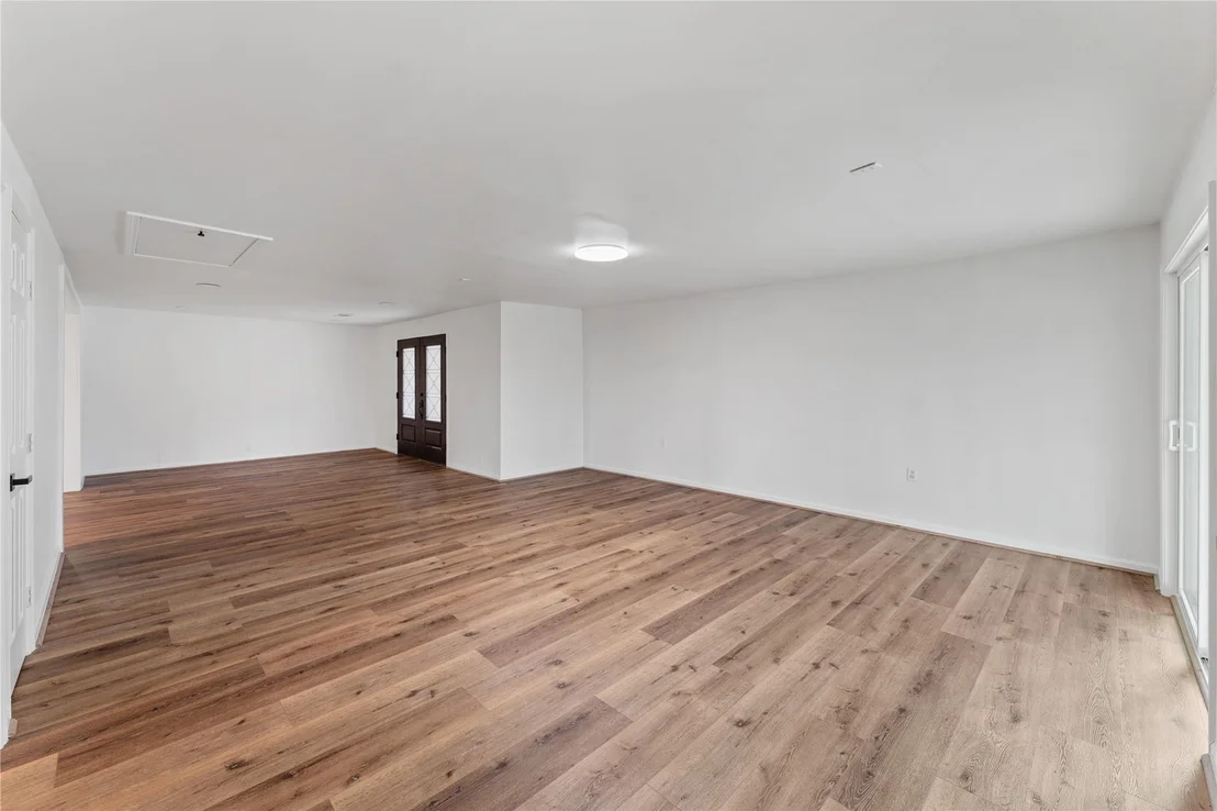 Photo of 2751 Piper Road