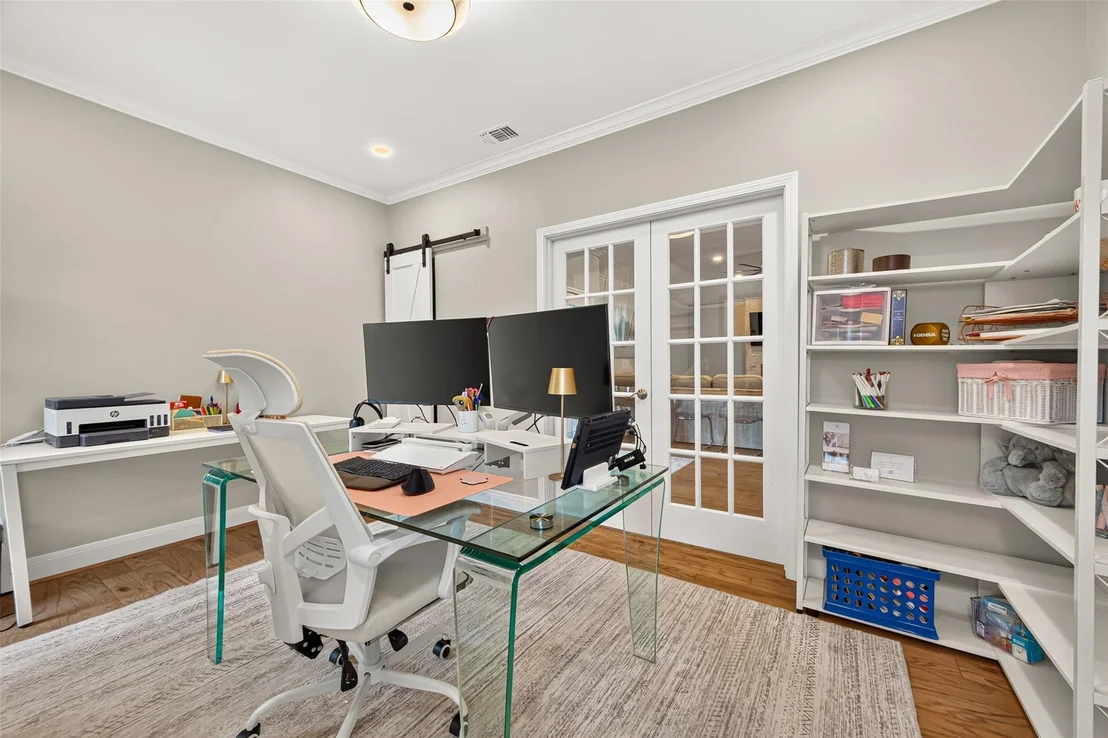 Photo of 1122 Daria Drive