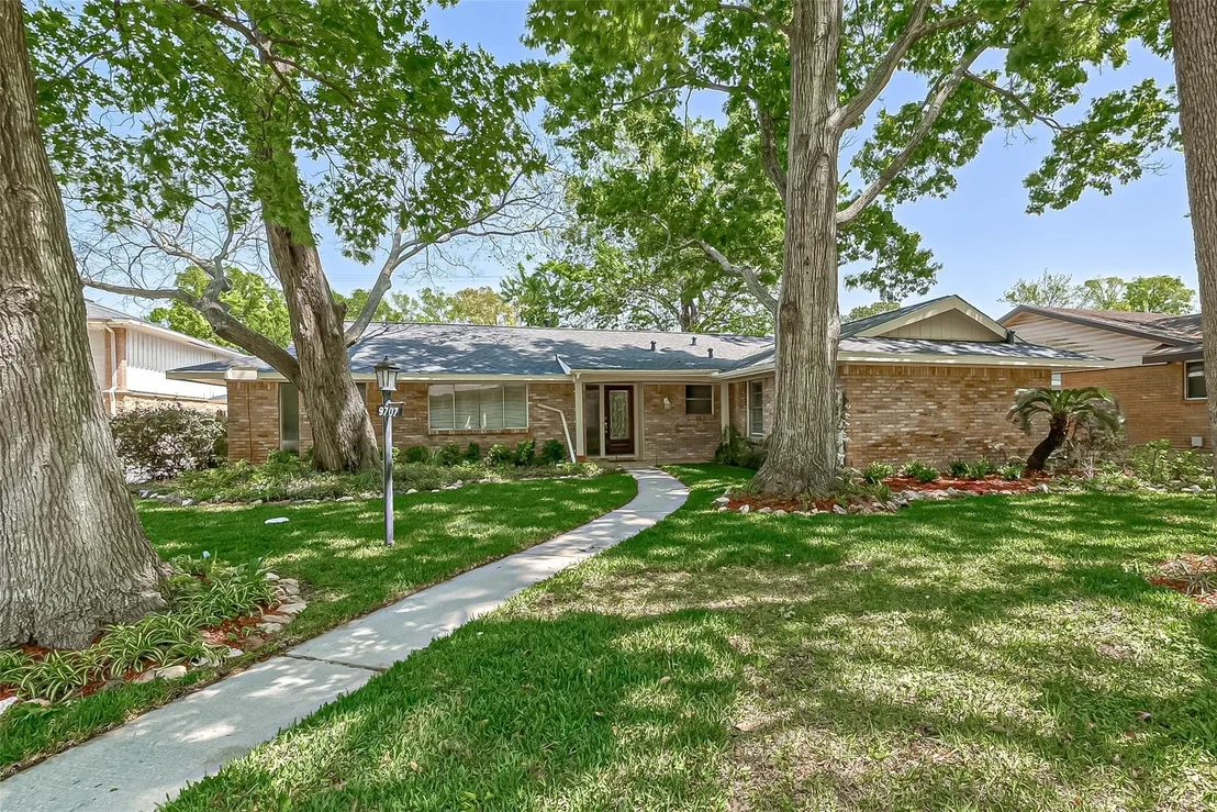 Photo of 9707 Kit Street