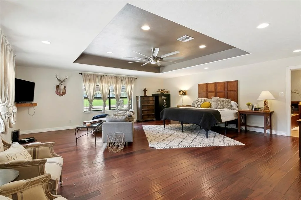 Photo of 1025 Creek Bend
