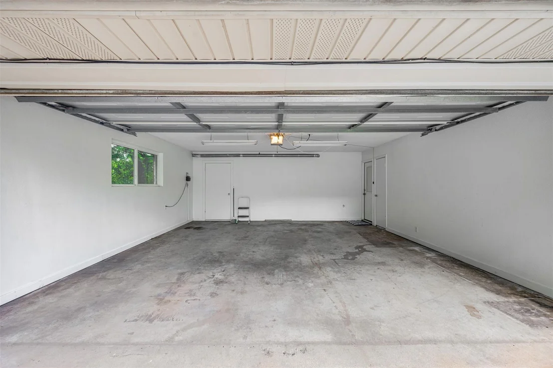 Photo of 23340 Three Points Drive