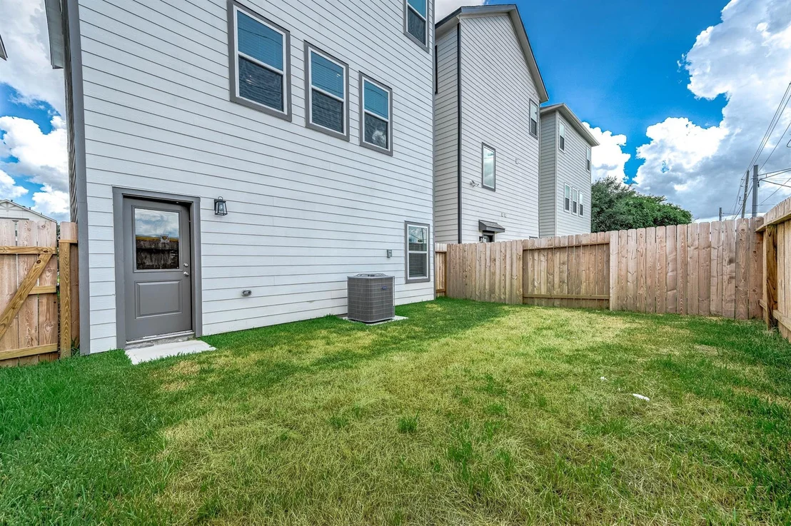 Photo of 14970 Eagle Feather Drive