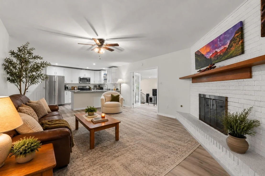 Photo of 209 Summit Drive
