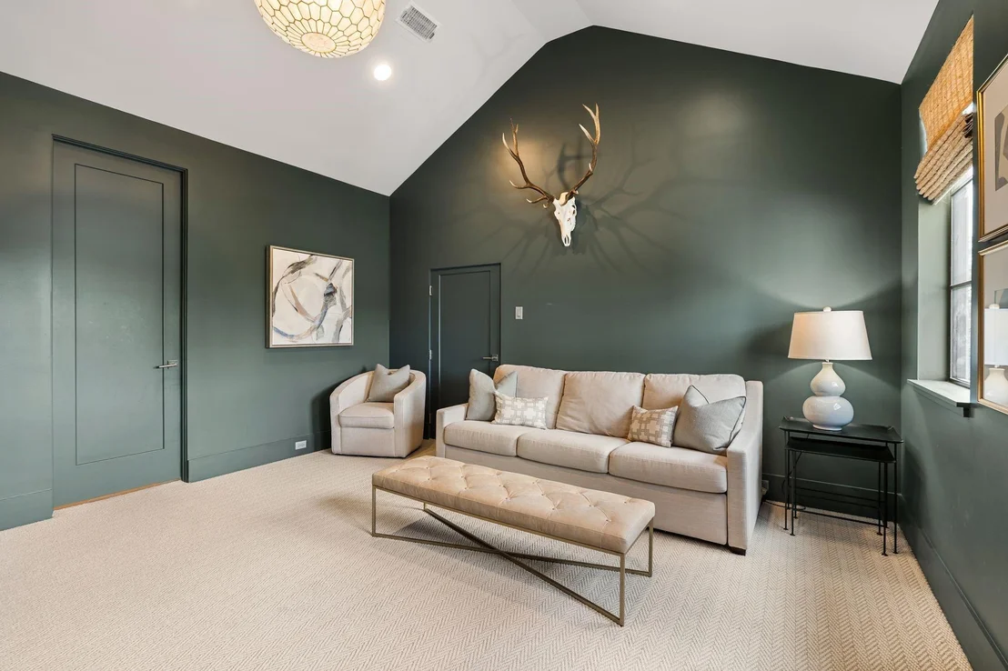 Photo of 6123 Valley Forge Drive