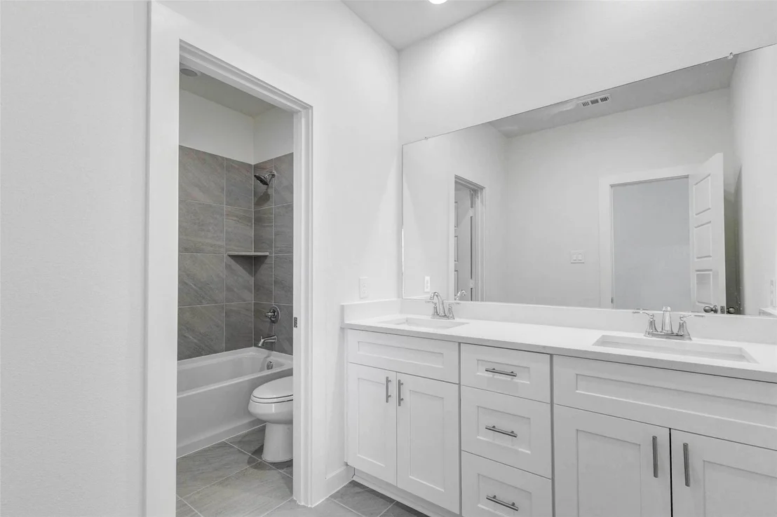Photo of 6471 Escondido Drive