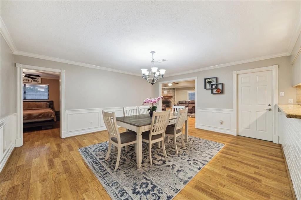 Photo of 5911 Hewitt Drive