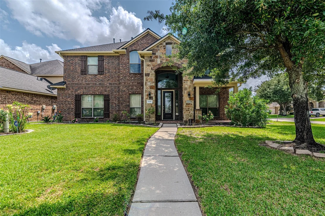 Photo of 6219 St Rosalia Drive