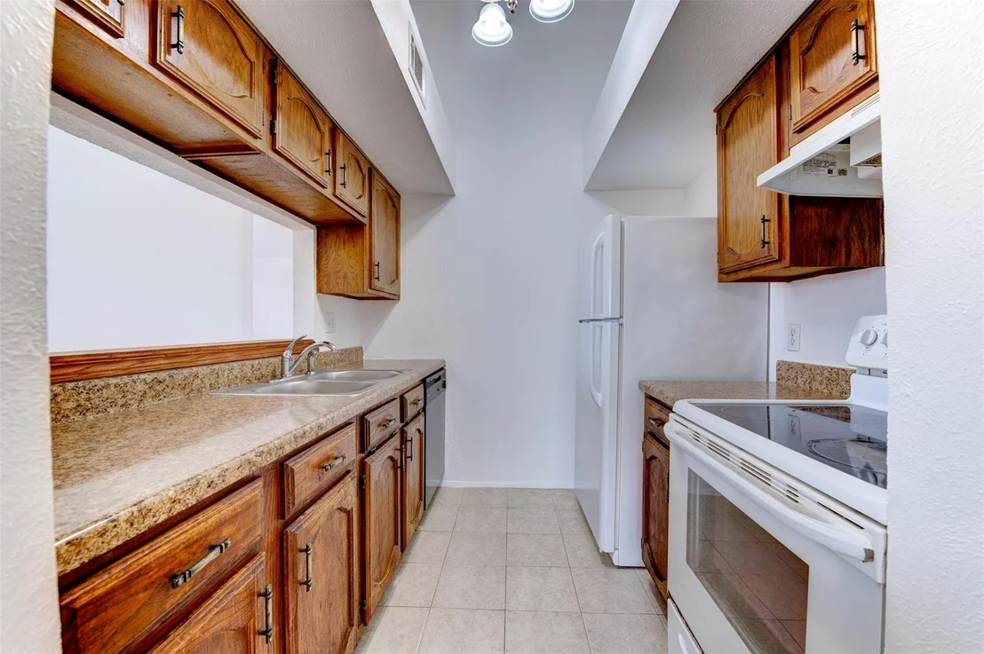 Photo of 14323 Edenglen Drive