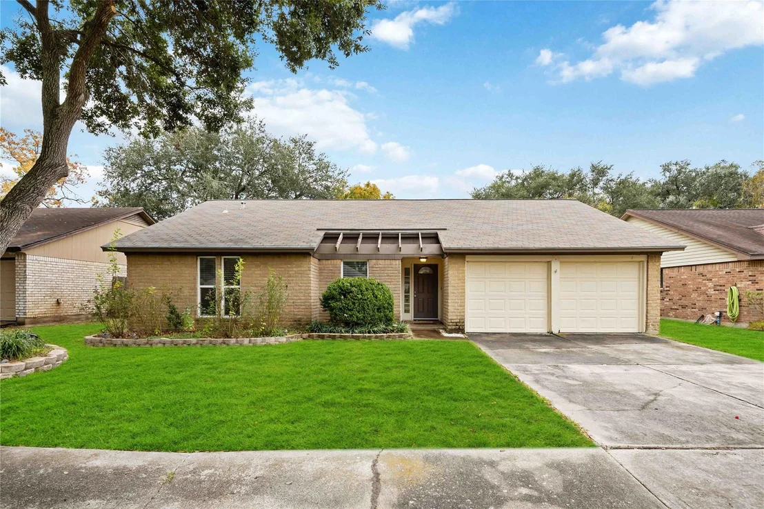 Photo of 22419 Deville Drive