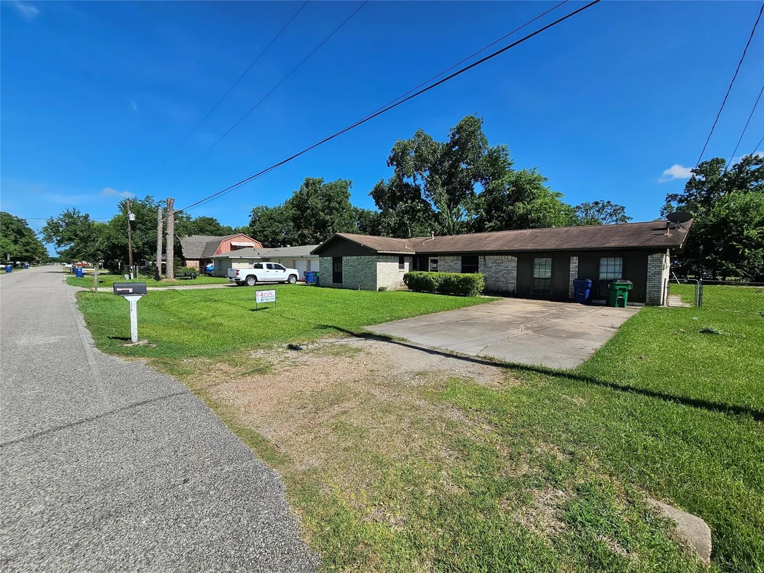 Photo of 1216 Fair Drive