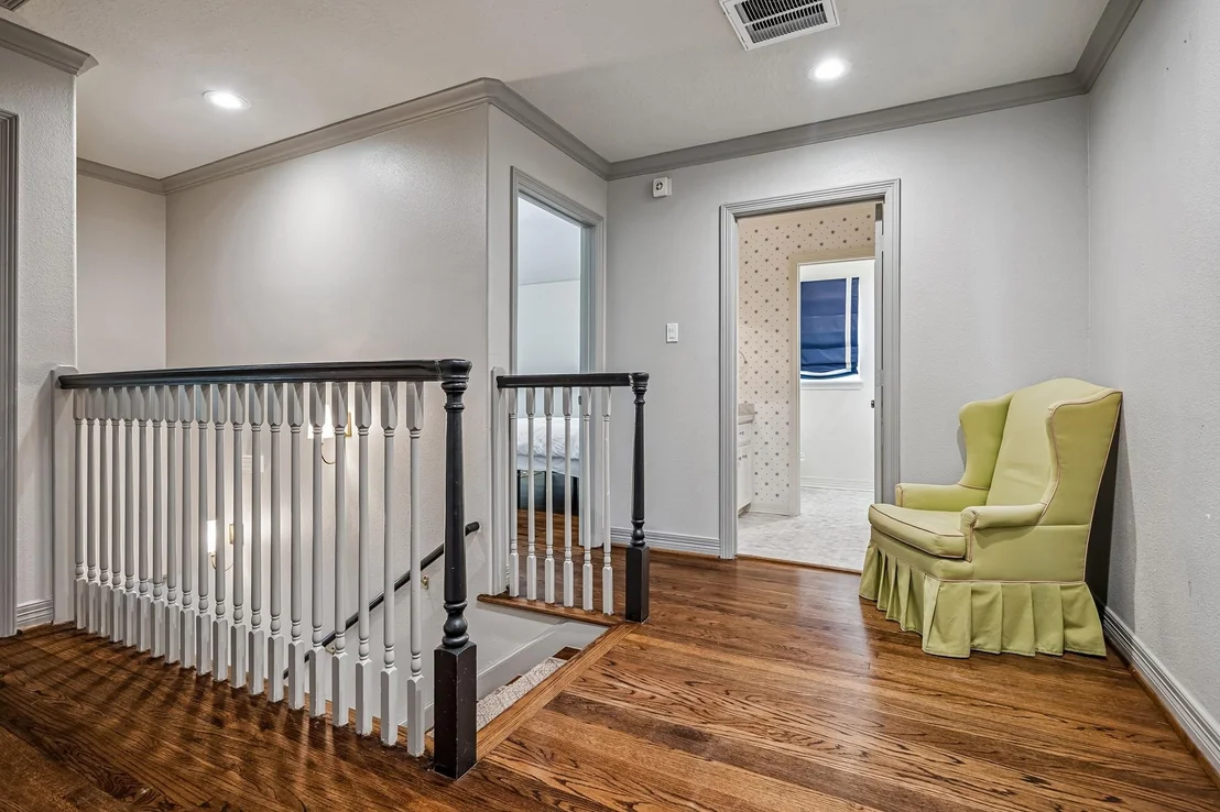 Photo of 3214 Sunset Boulevard