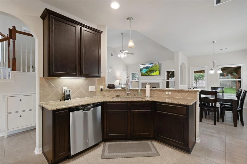 Photo of 1729 Park Oak Drive