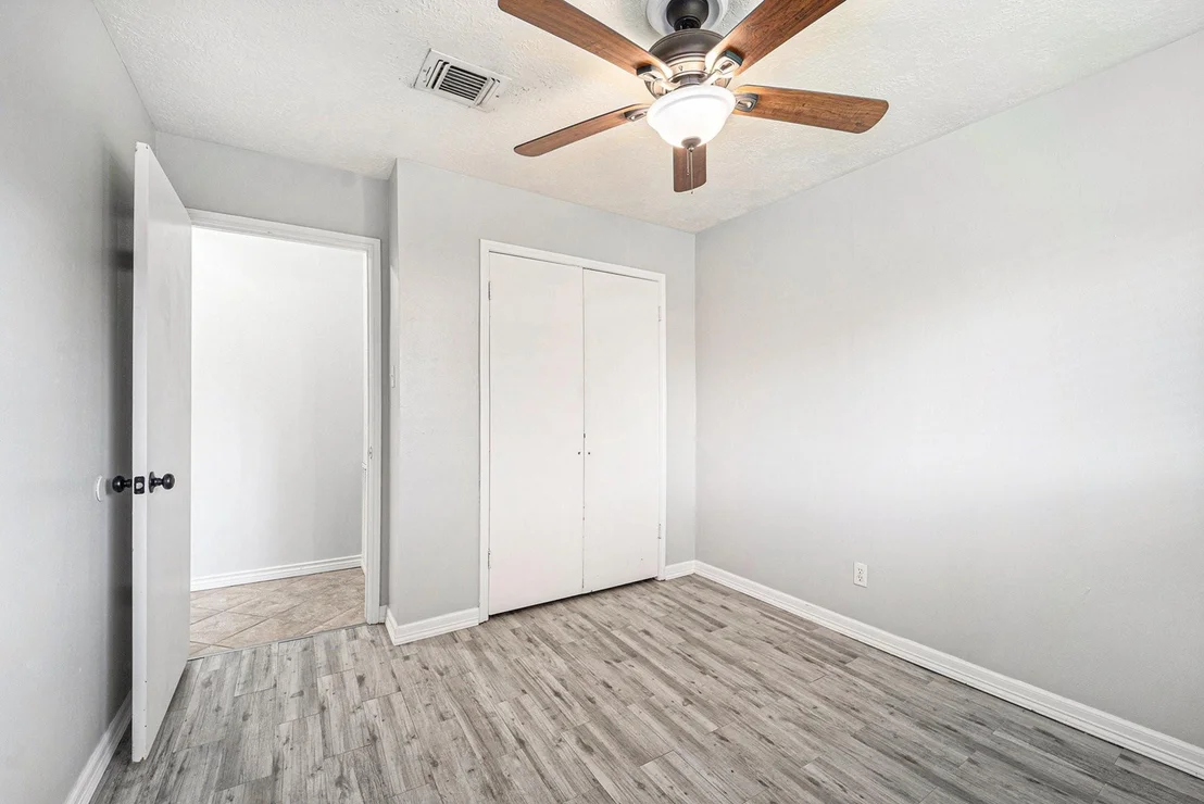 Photo of 1215 Kenwick Place