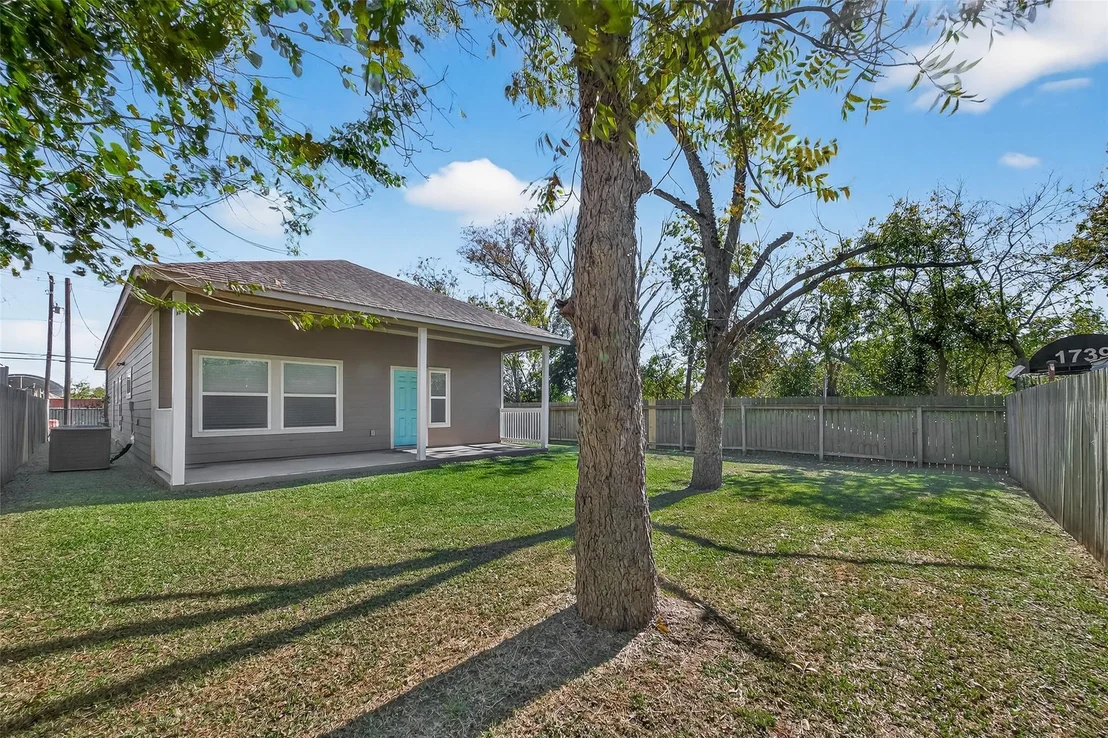 Photo of 920 Kellogg Street