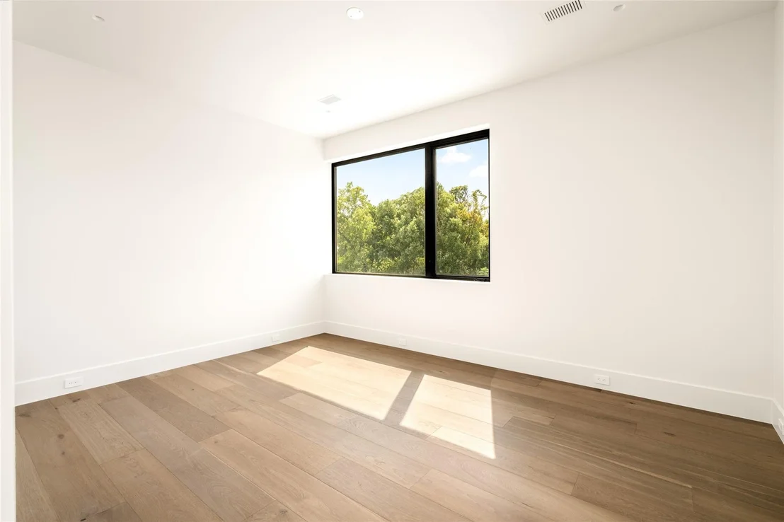 Photo of 11 Tiel Way