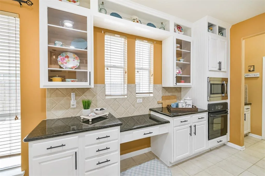 Photo of 9127 Memorial Valley Drive