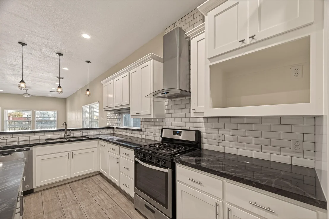 Photo of 920 Kellogg Street