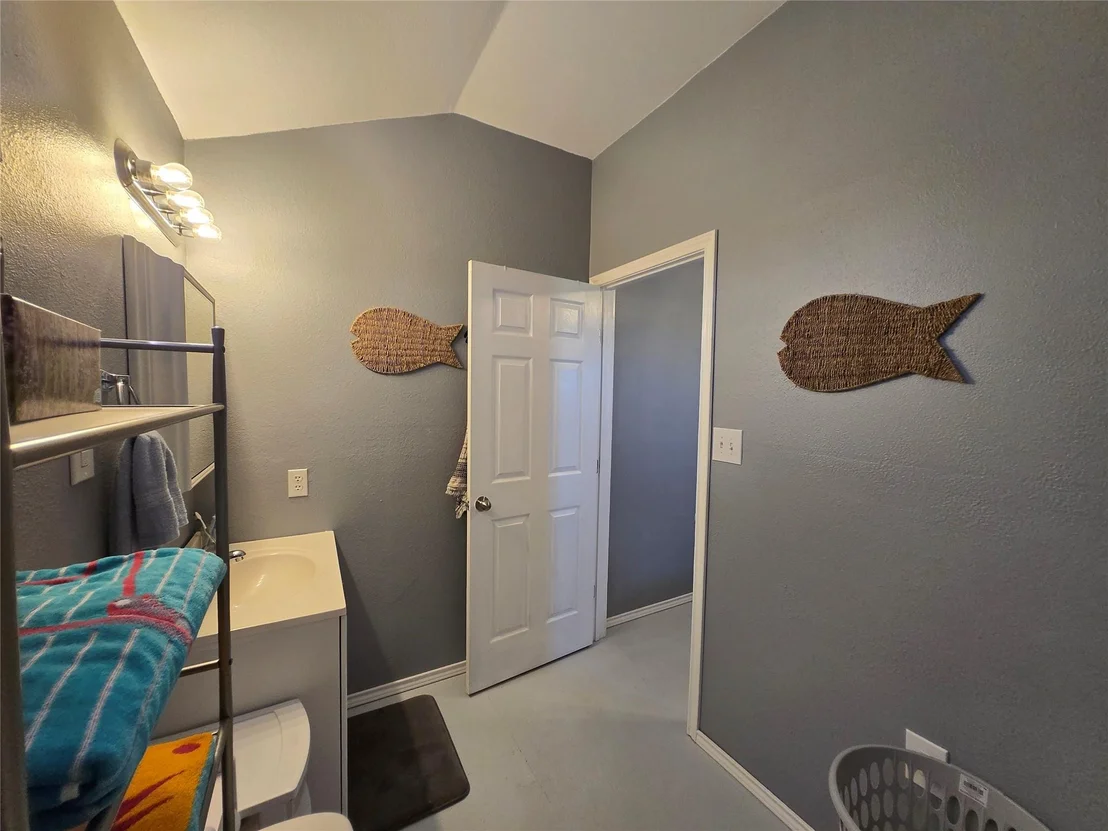 Photo of 167 Piranha Drive