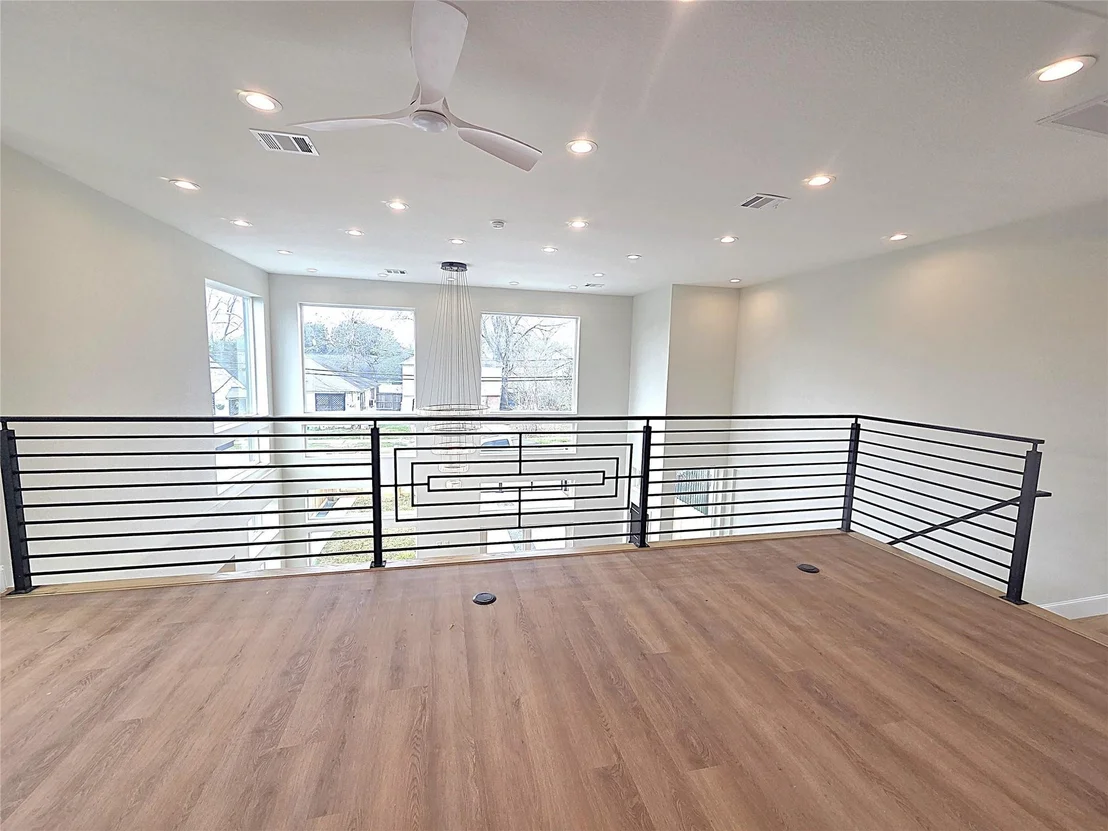Photo of 1207 Collier Street