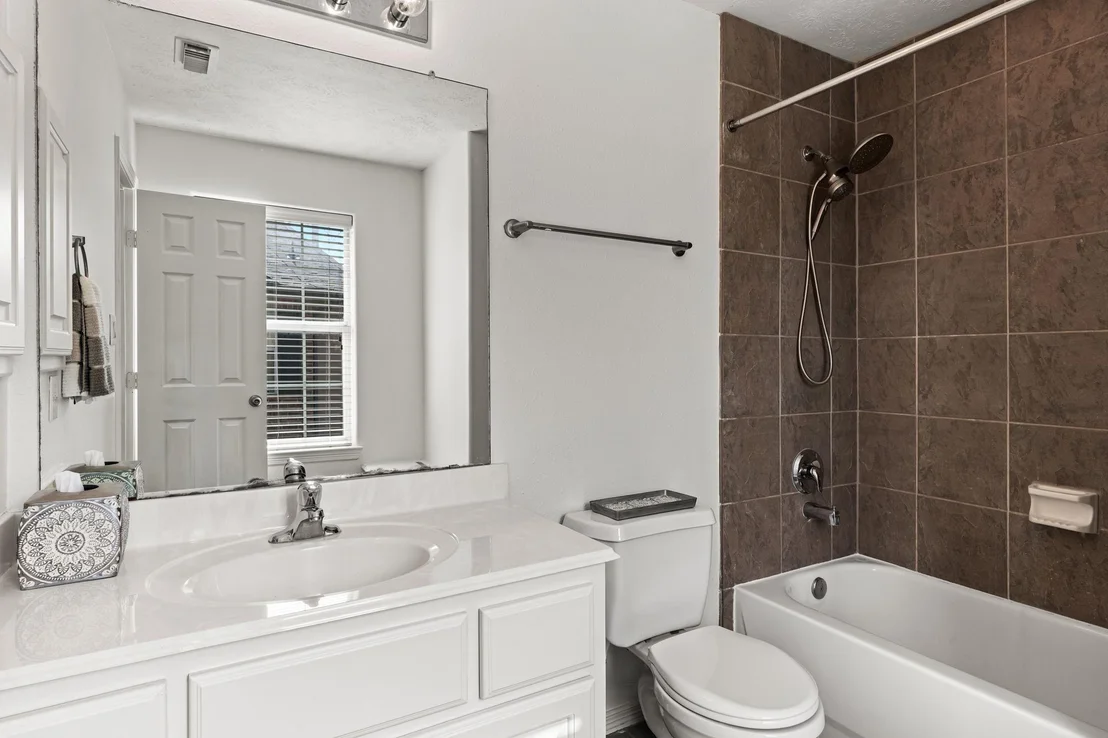 Photo of 1846 Stacy Crest