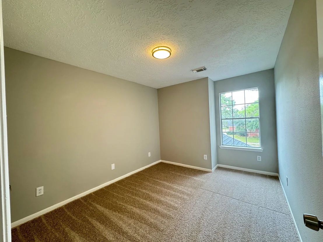 Photo of 9607 Trailing Moss Drive