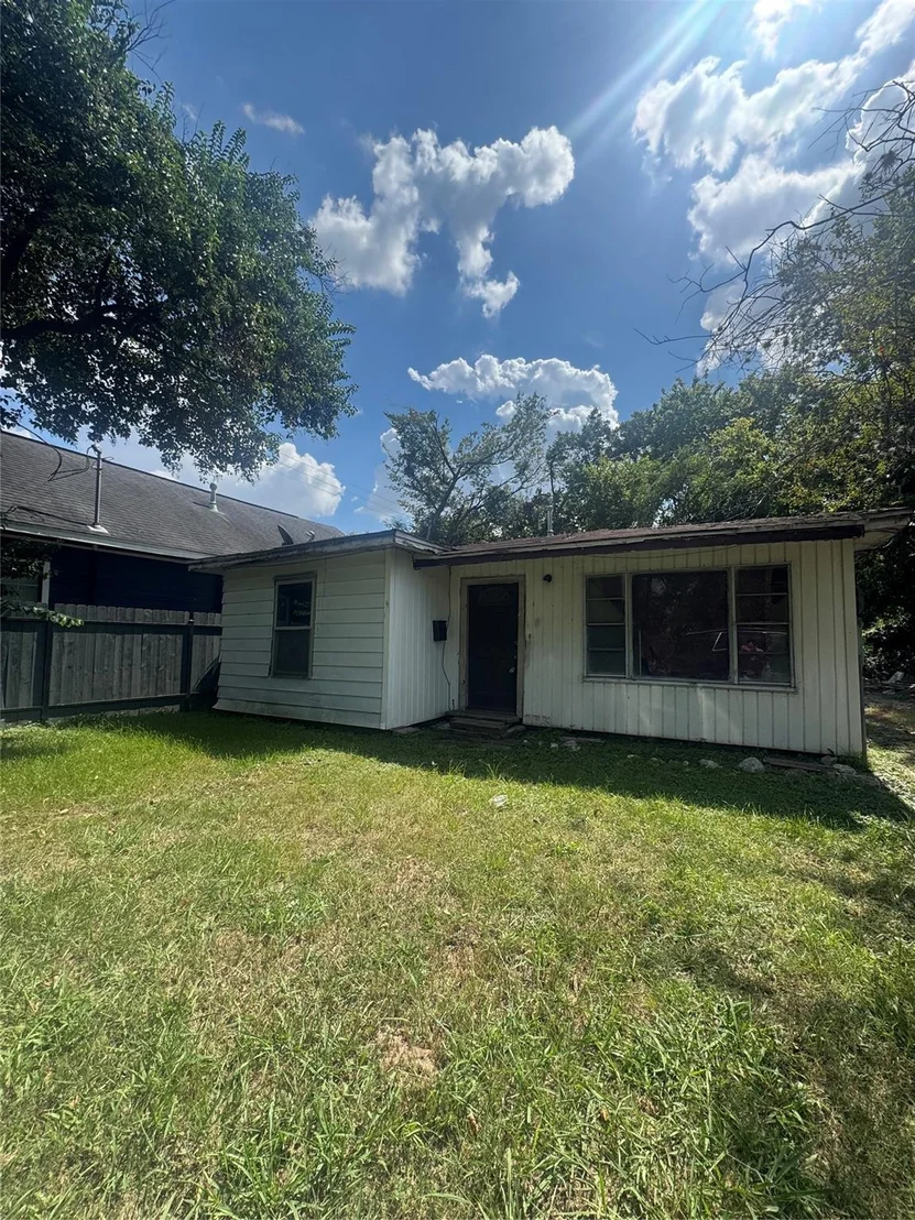 Photo of 3018 Cactus Street