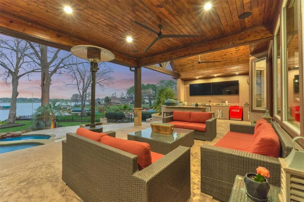 Photo of 1010 The Cliffs Boulevard