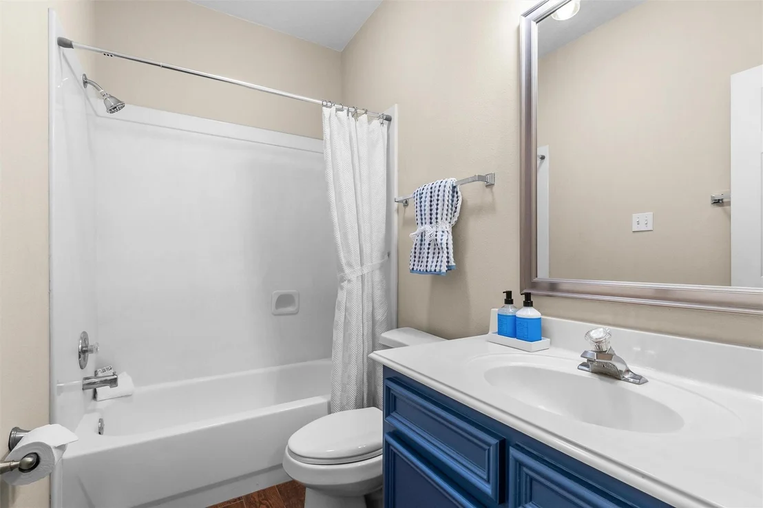 Photo of 712 Forest Lane Drive