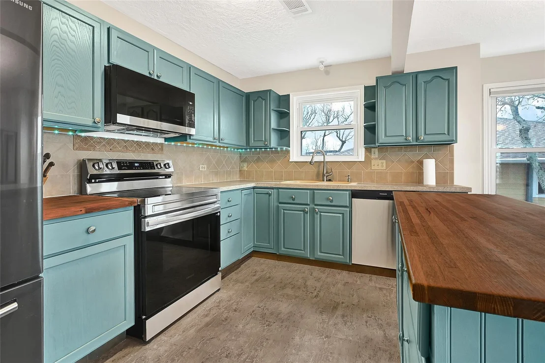 Photo of 1547 John Street