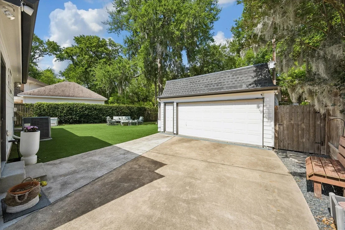 Photo of 215 Greenpark Drive