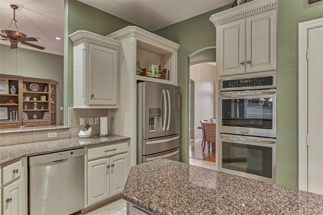 Photo of 115 Brookgreen Circle N