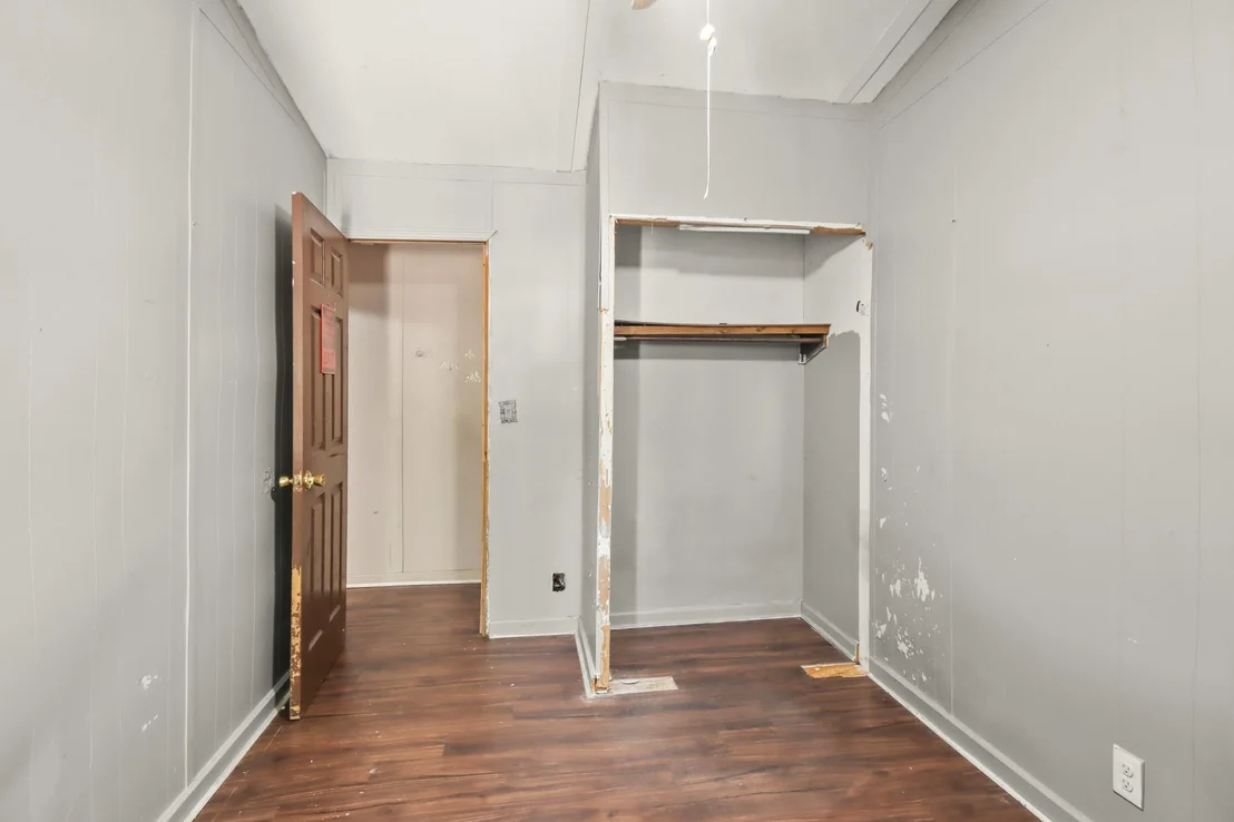 Photo of 17317 E Greenleaf Lane