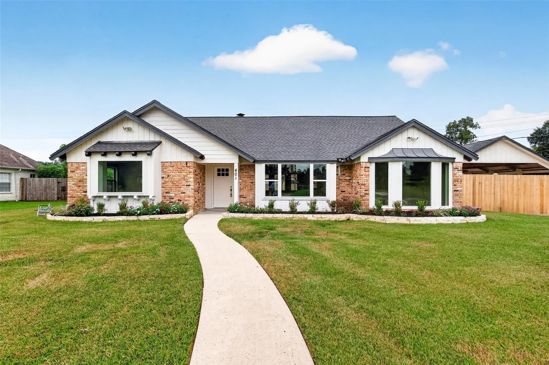 Photo of 401 Shirleen Drive